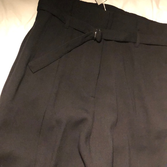 Brand new but small for me - Picture 2 of 4